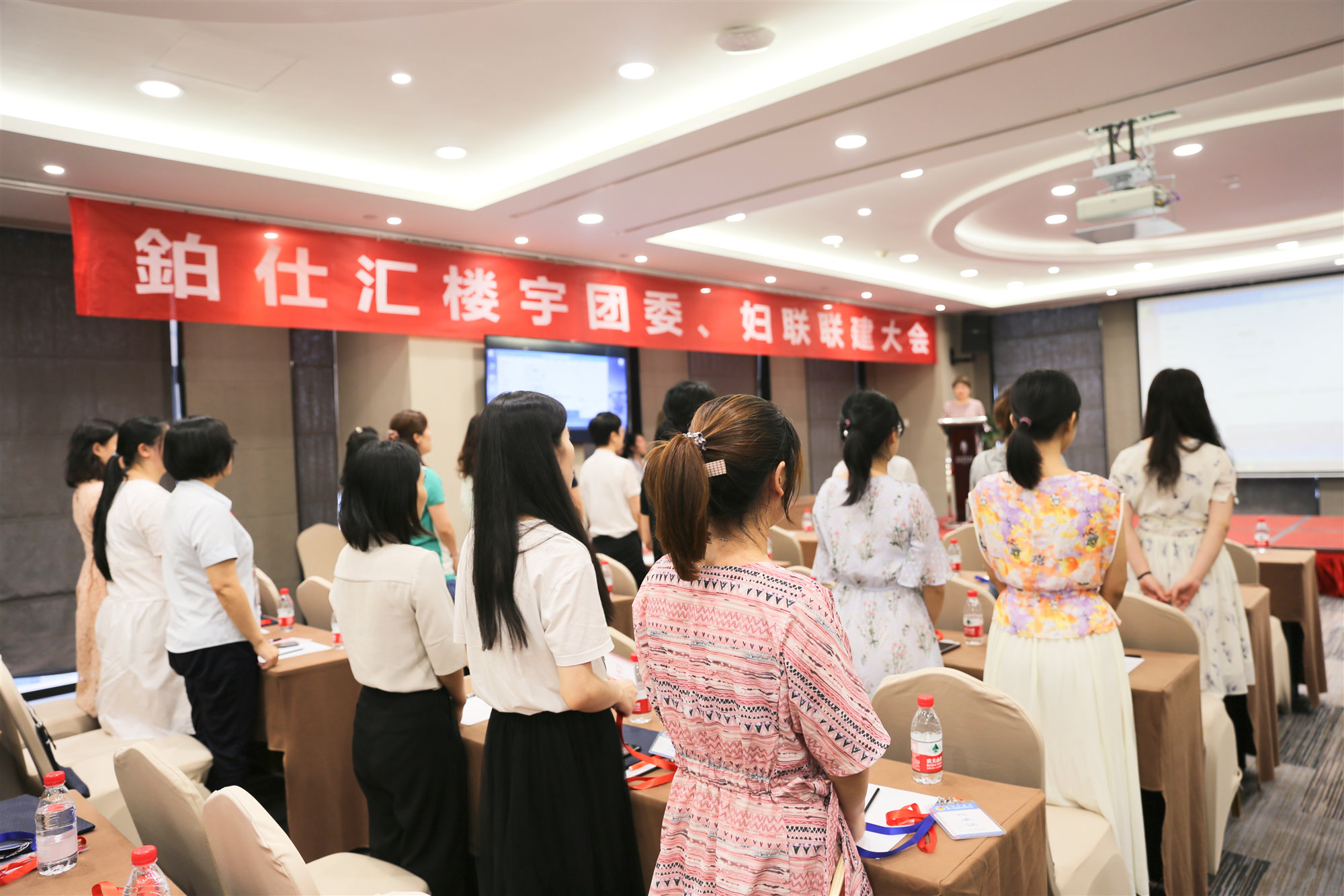 �������֡������,ܰ����,��ѡ��